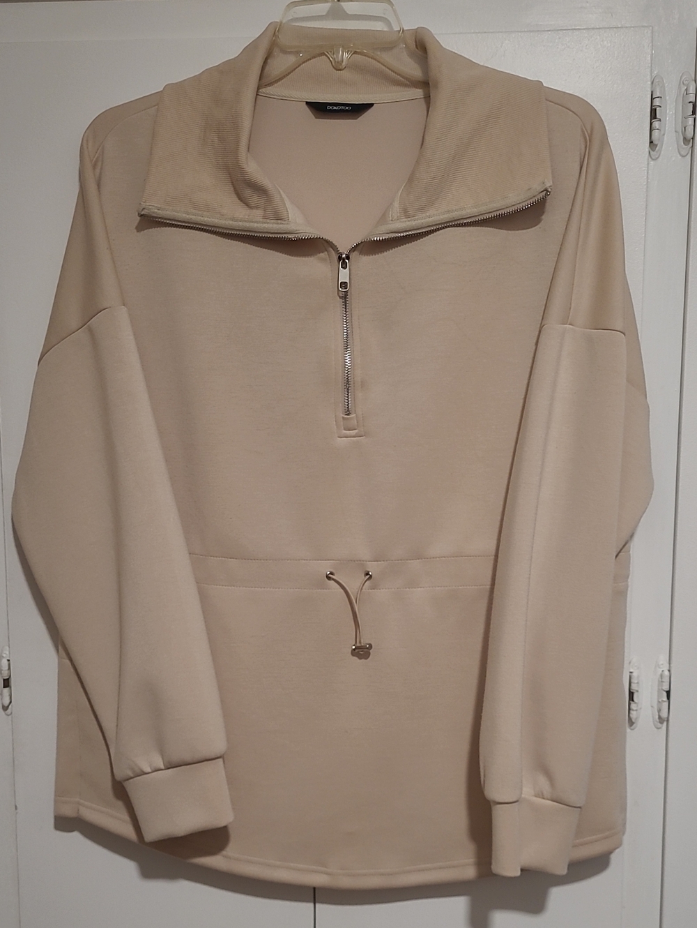 Womens Zip V-Neck Pullover Sweater - Cream